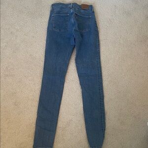 Levi's Women's Skinny Jeans in Deep Blue